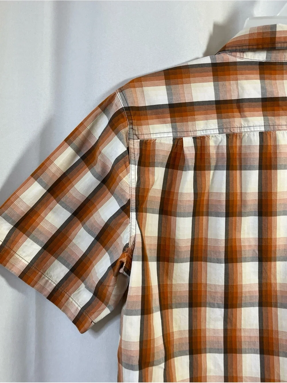 Carhartt Men's Relaxed Fit Button Down Plaid Shirt Pocket orange brown Large